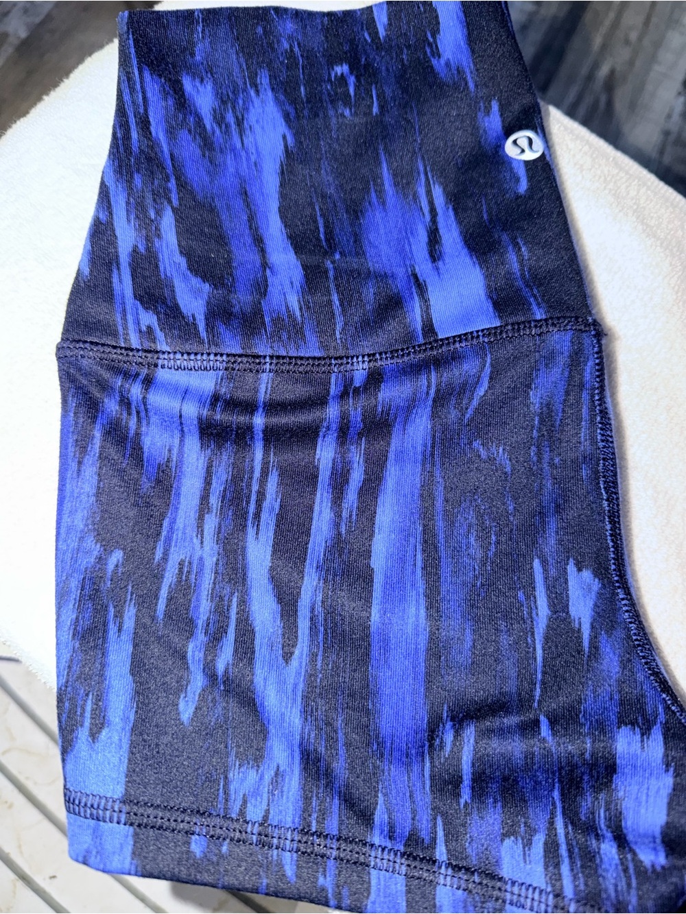 Lululemon Blue & Black Patterned shorts